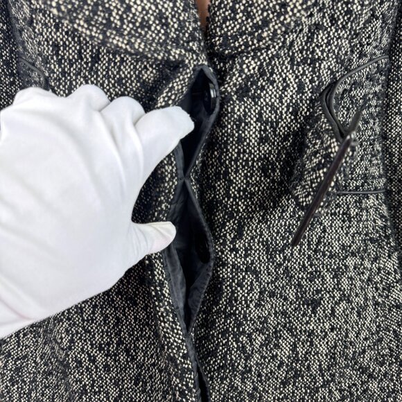 Jessica Simpson Boucle Wool Blend Fit Flare Bell Sleeve Coat Jacket Sz MD Black - Picture 17 of 17